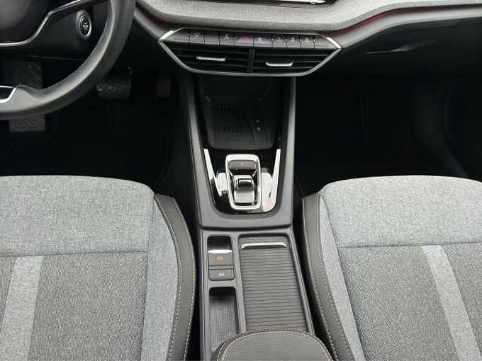 SKODA Octavia Combi TSI Selection  //5-J. Garantie /Navi/Sitzheizung el. Heckklappe