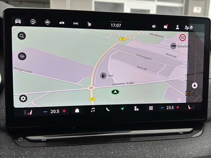 SKODA Octavia Combi TSI Selection  //5-J. Garantie /Navi/Sitzheizung el. Heckklappe