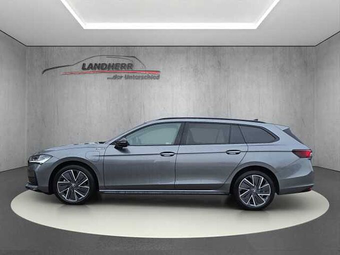 SKODA Superb Combi Sportline TSI Hybrid  / 5-Jahre Garantie /el. Heckklappe