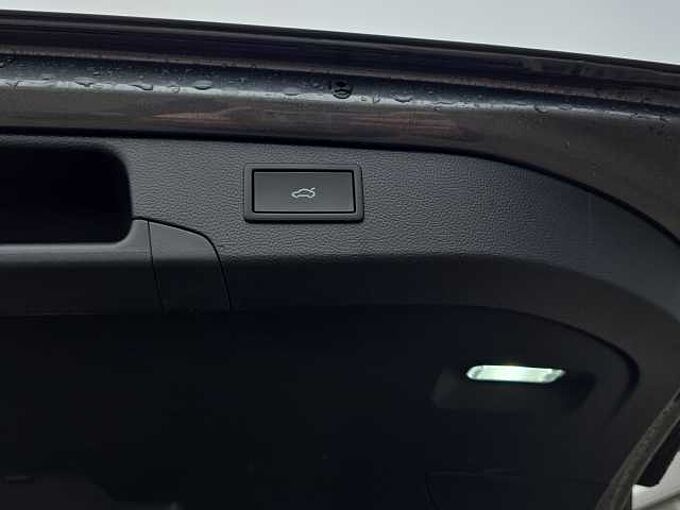 SKODA Superb Combi Sportline TSI Hybrid  / 5-Jahre Garantie /el. Heckklappe