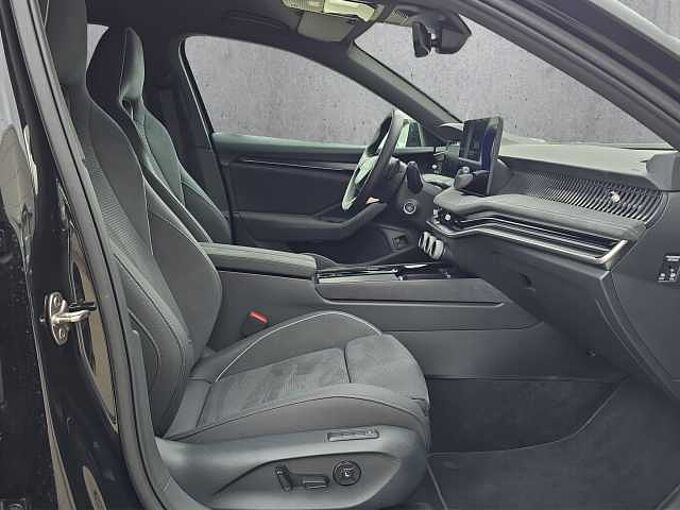 SKODA Superb Combi Sportline TSI Hybrid 5.Jahre Garantie / el. Heckklappe