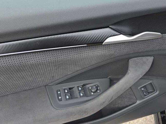 SKODA Superb Combi Sportline TSI Hybrid 5.Jahre Garantie / el. Heckklappe