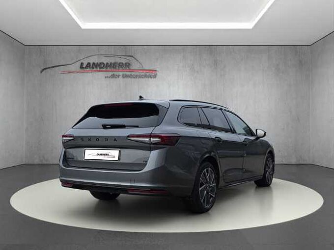 SKODA Superb Combi Sportline  TSI Hybrid / 5. Jahre Garantie /el. Heckklappe