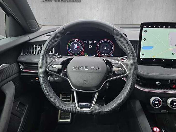 SKODA Superb Combi Sportline  TSI Hybrid / 5. Jahre Garantie /el. Heckklappe