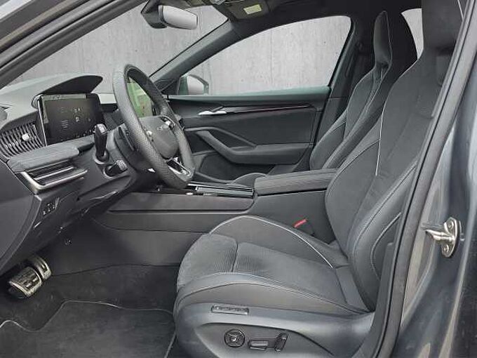 SKODA Superb Combi Sportline  TSI Hybrid / 5. Jahre Garantie /el. Heckklappe