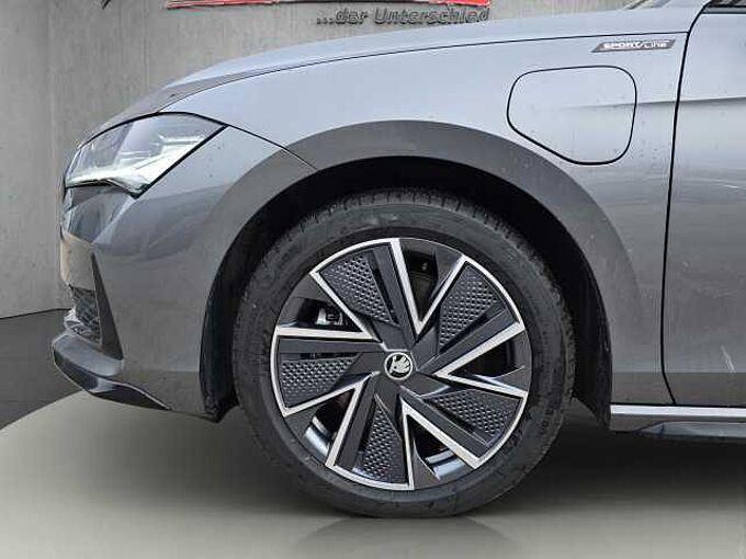 SKODA Superb Combi Sportline  TSI Hybrid / 5. Jahre Garantie /el. Heckklappe