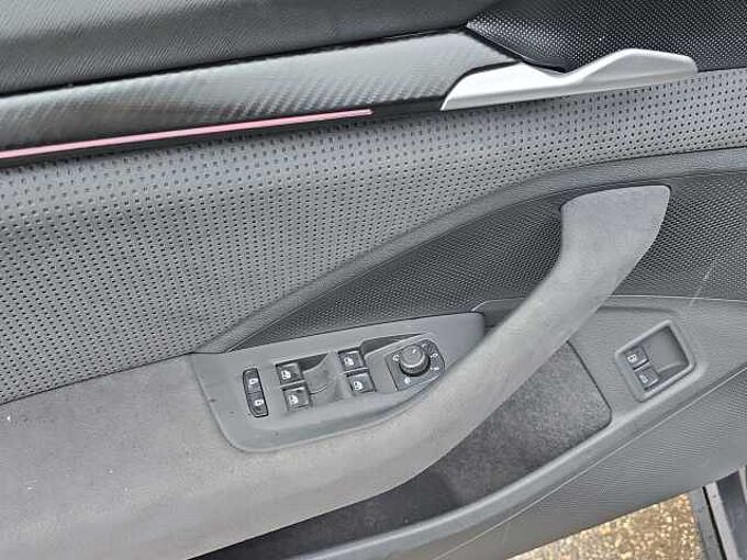 SKODA Superb Combi Sportline TSI Hybrid 5.Jahre Garantie /el. Heckklappe