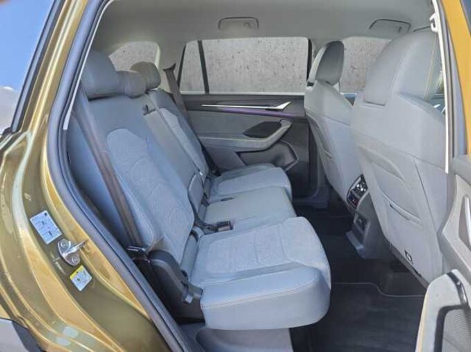 SKODA Kodiaq 4x4 Selection 5 J Garantie/AHK  ....