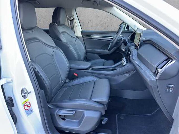 SKODA Kodiaq 4x4 Selection 5.J Garantie/Leder/AHK....