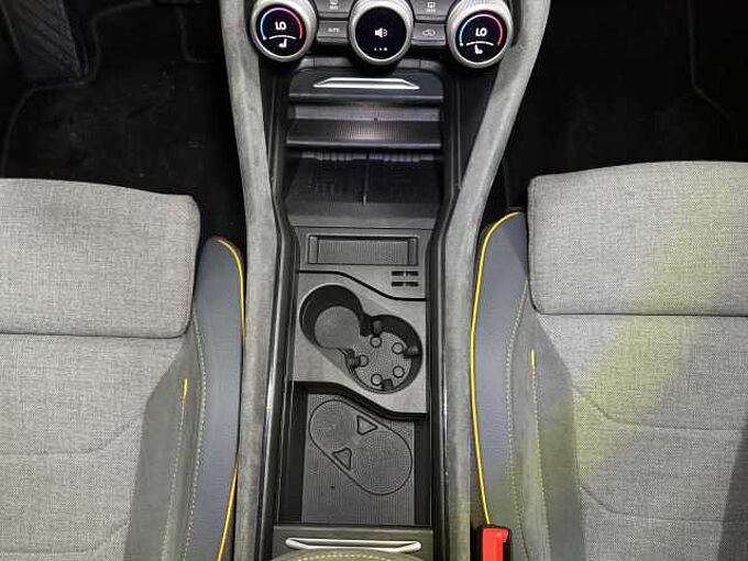 SKODA Kodiaq 4x4 Selection 5. J Garantie/ AHK / 7-Sitze