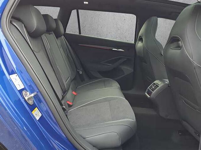 SKODA Superb 2.0 TSI 4x4 Sportline //Head-Up/Pano/AHK