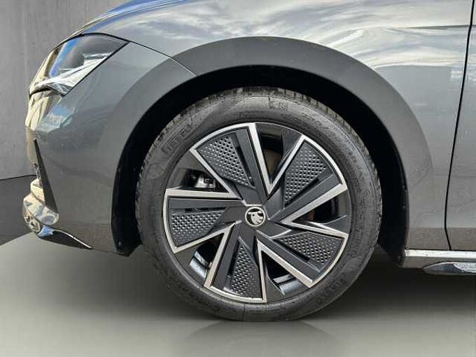 SKODA Superb 4x4 Sportline 5J Garantie/el. Heckklappe