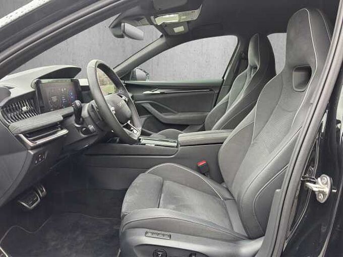 SKODA Superb Combi 2.0 TDI //5 J. Grantie //Matrix/ Navi /Winterpaket
