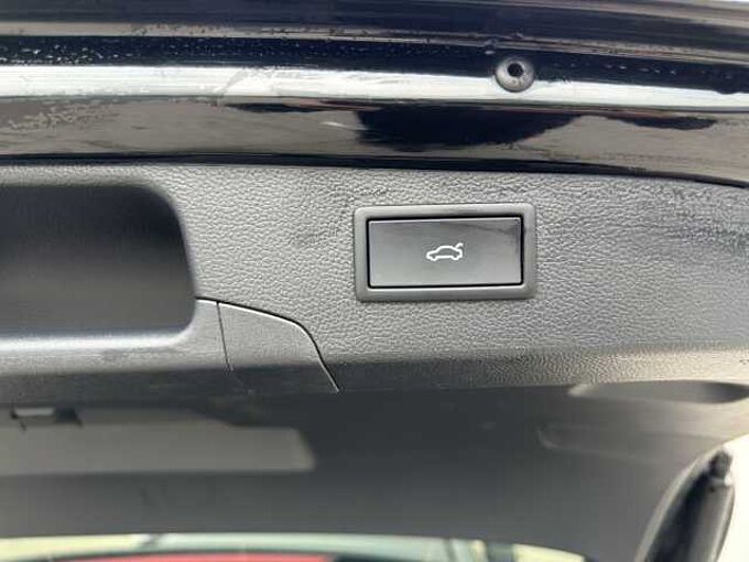 SKODA Superb Combi 2.0 TDI //5 J. Grantie //Matrix/ Navi /Winterpaket