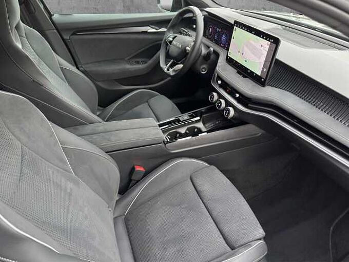 SKODA Superb Combi 2.0 TDI //5 J. Grantie //Matrix/ Navi /Winterpaket