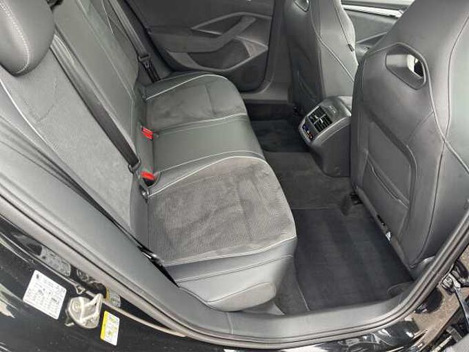 SKODA Superb Combi 2.0 TDI //5 J. Grantie //Matrix/ Navi /Winterpaket