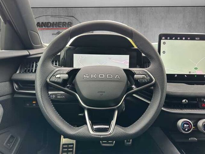 SKODA Superb Combi 2.0 TDI //5 J. Grantie //Matrix/ Navi /Winterpaket