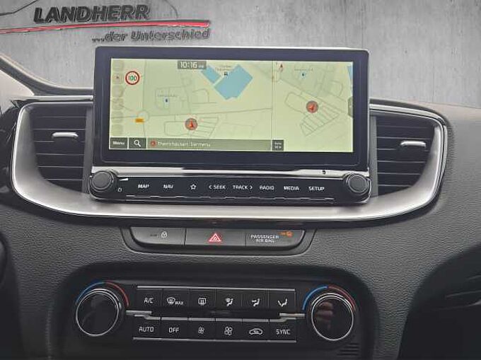 Kia Ceed 1.5 Gold // LED/Keyless/Teilleder
