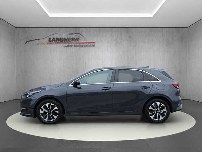 Kia Ceed 1.5 T-GDI Gold // Kamera/Sitzheizung /Navi