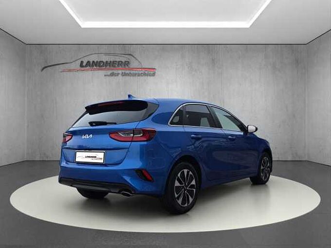 Kia Ceed 1.5 T-GDI Gold // Kamera/Sitzheizung /Navi