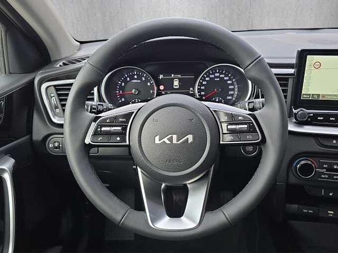 Kia Ceed 1.5 T-GDI Gold // Kamera/Sitzheizung /Navi