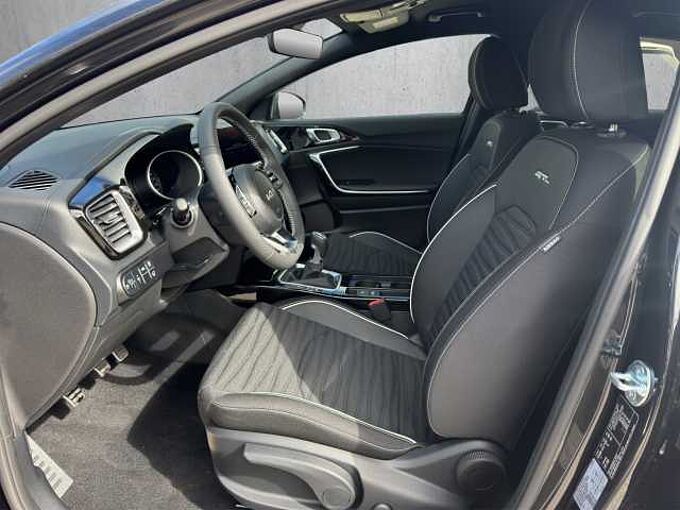 Kia ProCeed 1.5 GT Line LED/Kamera/4 x SHZ
