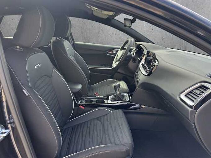 Kia ProCeed 1.5 GT Line LED/Kamera/4 x SHZ