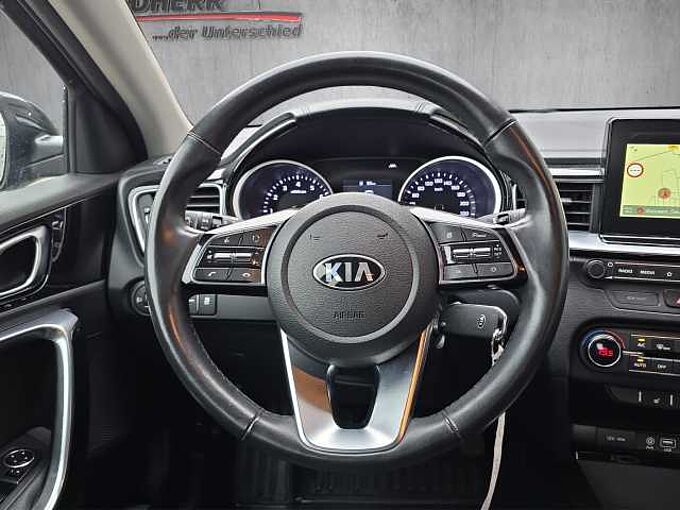 Kia Ceed NAVI. SHZ, KAMERA,...