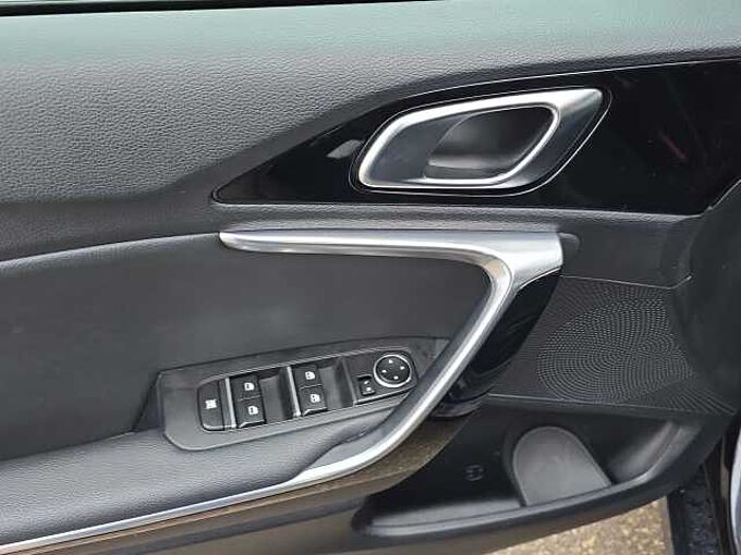 Kia Ceed NAVI. SHZ, KAMERA,...