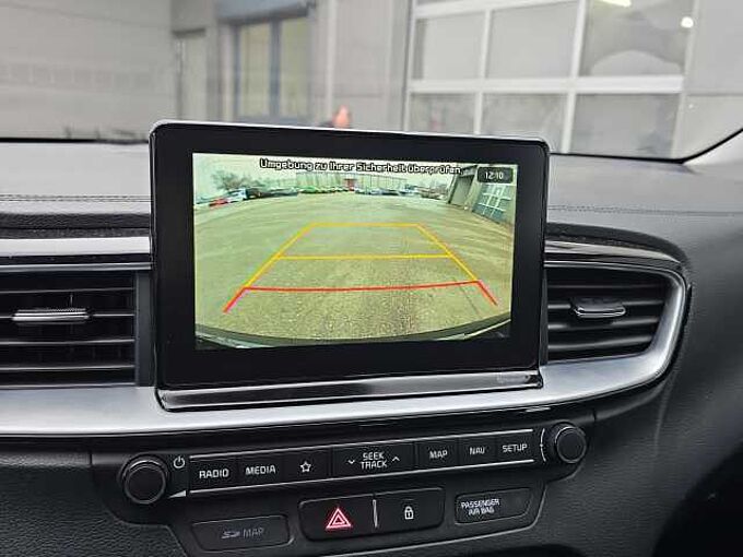 Kia Ceed NAVI. SHZ, KAMERA,...