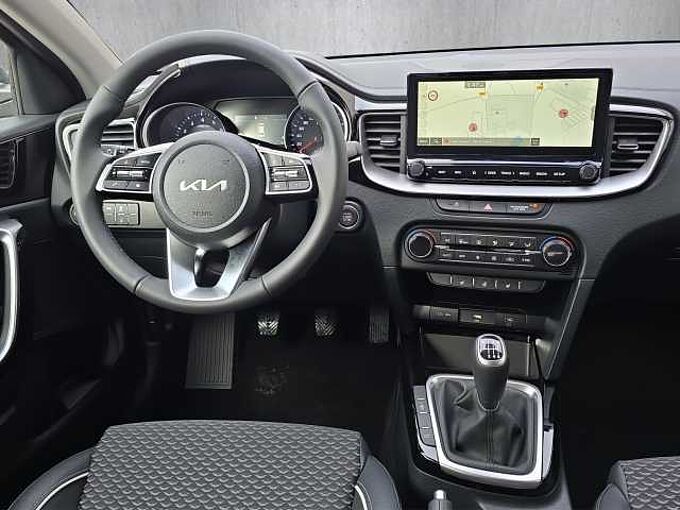 Kia Ceed SW 1.5 T-GDI Gold // Navi/Kamera /Winterpaket