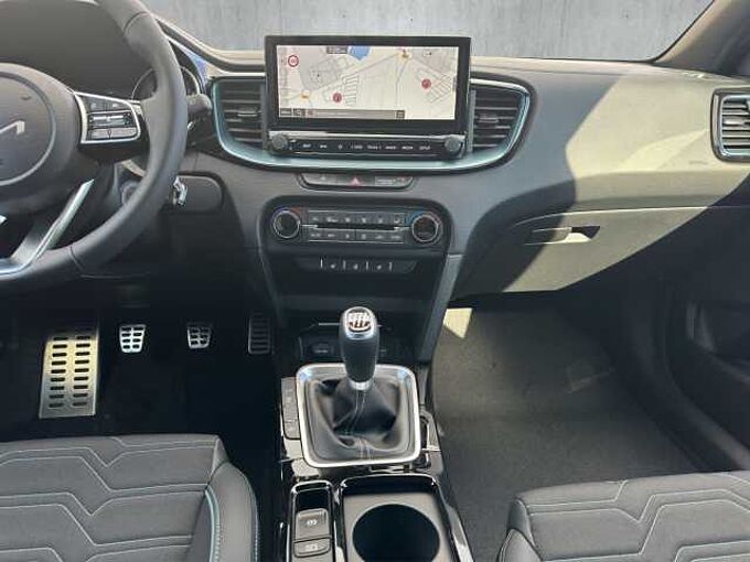 Kia Ceed SW 1.5 Sport // Panorama/Kamera