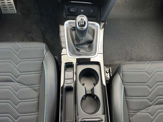 Kia Ceed SW 1.5 Sport // Panorama/Kamera