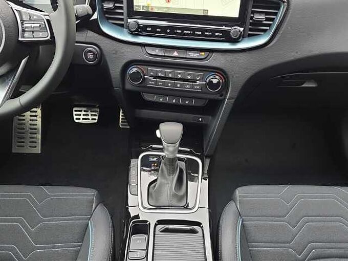 Kia XCeed 1.6 T-GDI Sport //Panorama/Navi/LED /Winterpaket