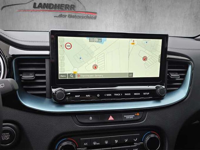 Kia XCeed 1.6 T-GDI Sport //Panorama/Navi/LED /Winterpaket