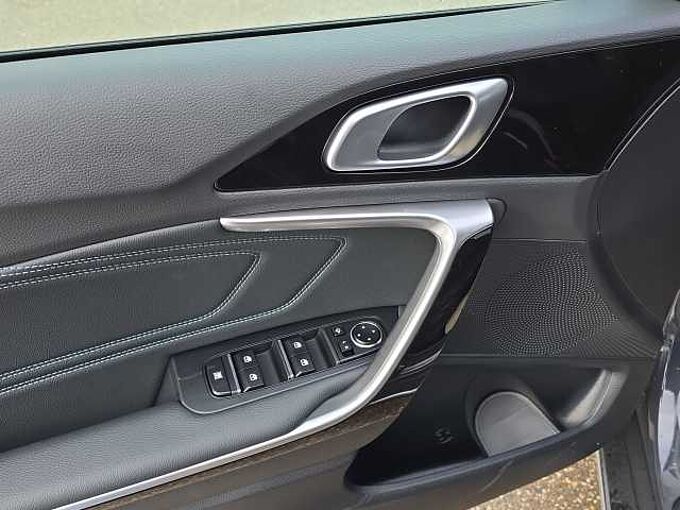 Kia XCeed 1.6 T-GDI Sport // Navi/Kamera/ /LED