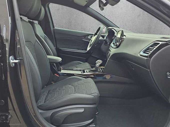 Kia XCeed 1.6 T-GDI Sport // Navi/Kamera/ /LED