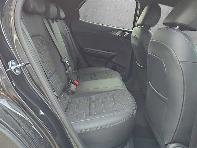 Kia XCeed 1.6 T-GDI Sport // Navi/Kamera/ /LED