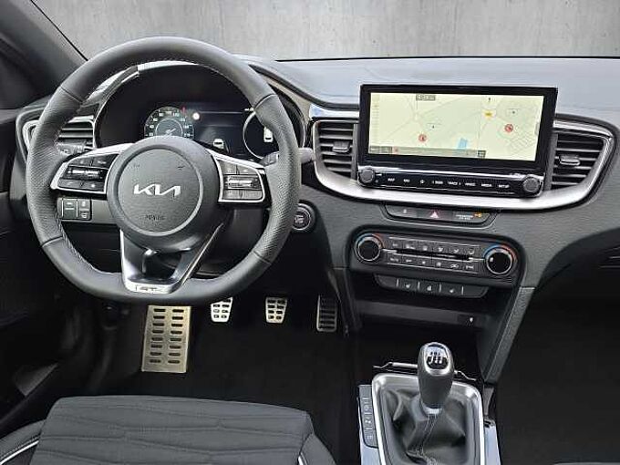 Kia Ceed SW 1.5 T-GDI GT-Line //LED/Kamera/Navi Winterpaket