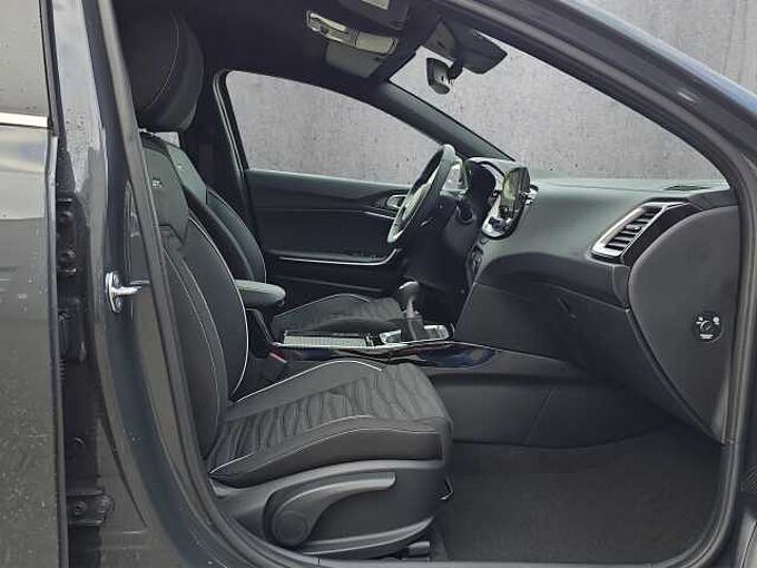 Kia Ceed SW 1.5 T-GDI GT-Line //LED/Kamera/Navi Winterpaket