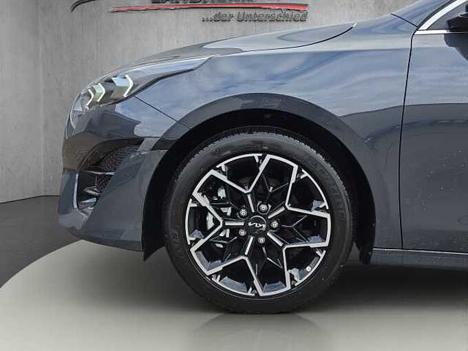 Kia Ceed SW 1.5 T-GDI GT-Line //LED/Kamera/Navi Winterpaket