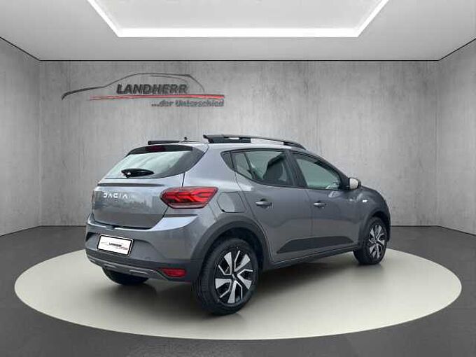 Dacia Sandero Stepway Expresion Tce90 Park Plus Paket .....