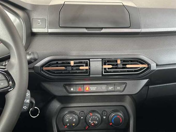 Dacia Sandero Stepway Tce 110 Essentials //Sitzheizung/PDC