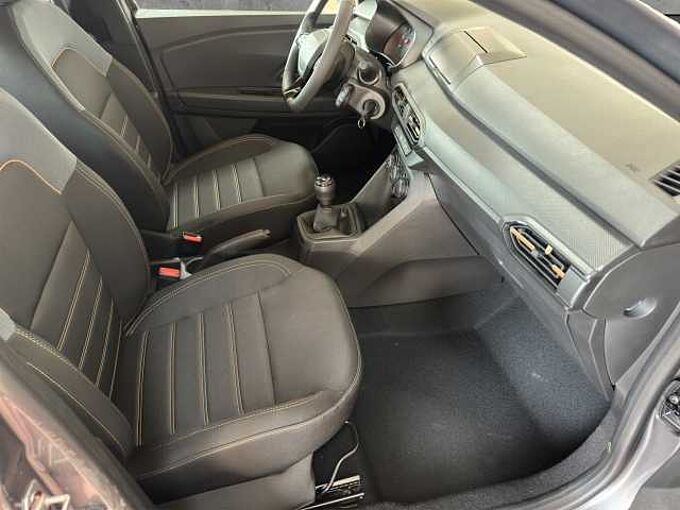 Dacia Sandero Stepway Tce 110 Essentials //Sitzheizung/PDC