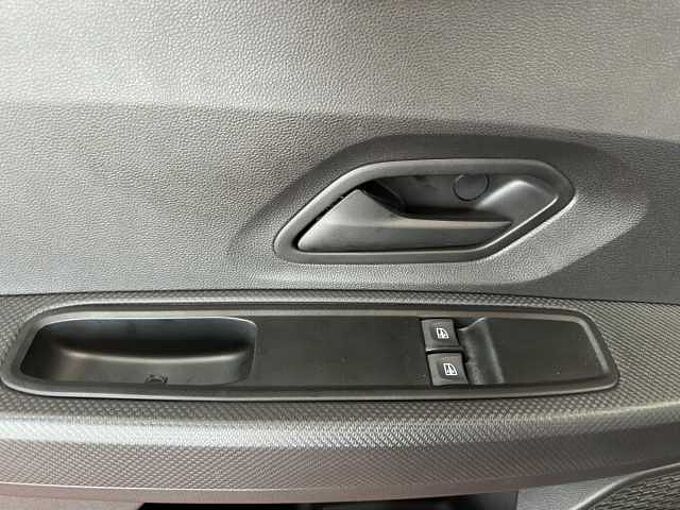 Dacia Jogger Eco-G 120 Essential //Klima/PDC/7 Sitzer 