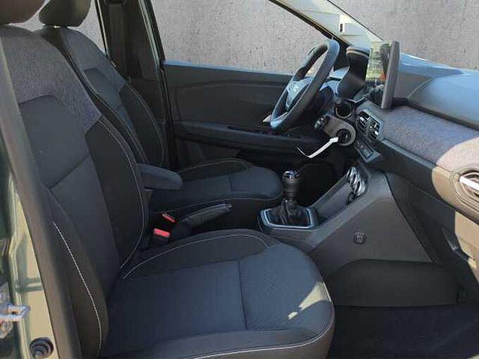 Dacia Sandero Tce 100 Expression //LED/PDC/Sitzheizung