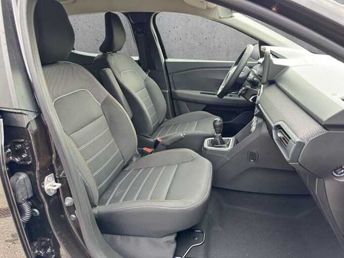 Dacia Sandero Stepway Expresion Tce 90 Park Paket Plus