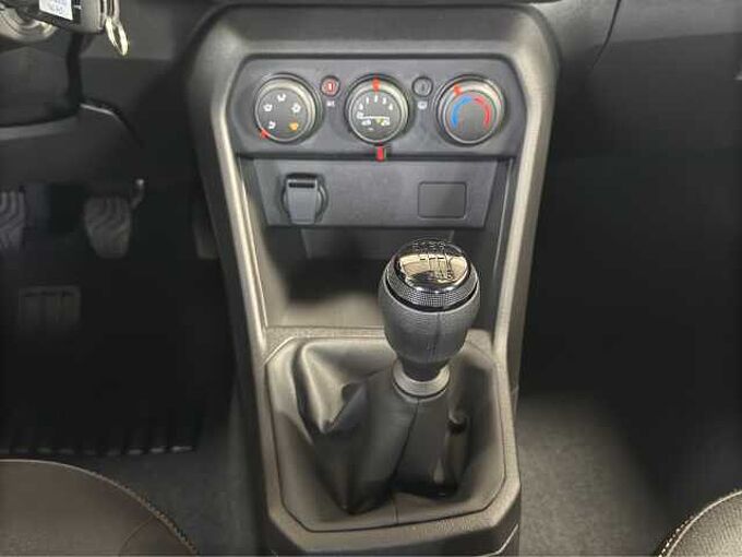 Dacia Sandero Stepway Tce 110 Essentials //Sitzheizung/PDC 