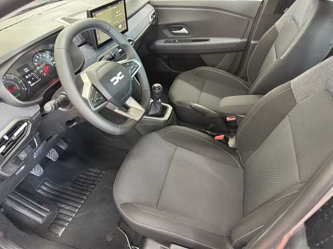 Dacia Sandero Tce 100 Expression //LED/PDC/Sitzheizung