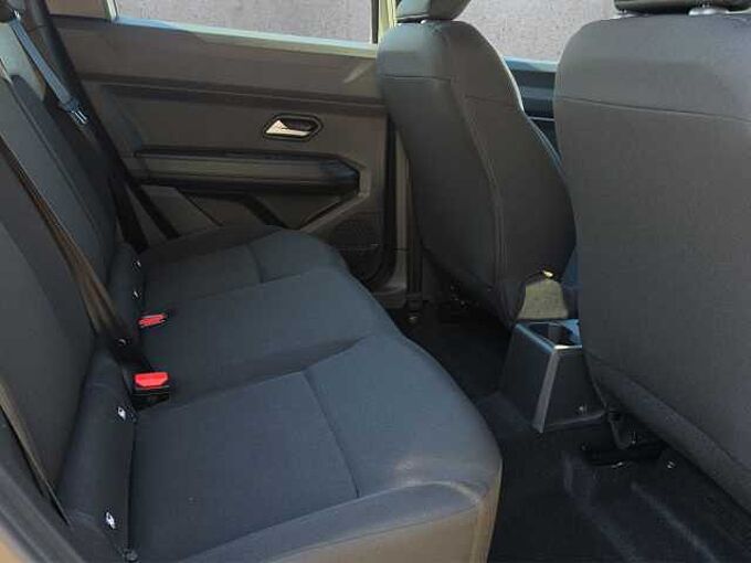 Dacia Bigster mHev 140 Esssentials //Kamera/PDC/Alu